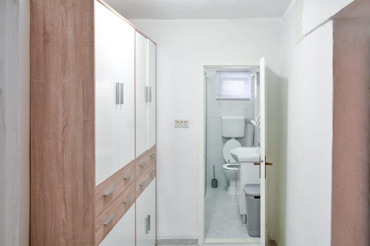 Apartman Karmen Apartment Kastela Luaran gambar